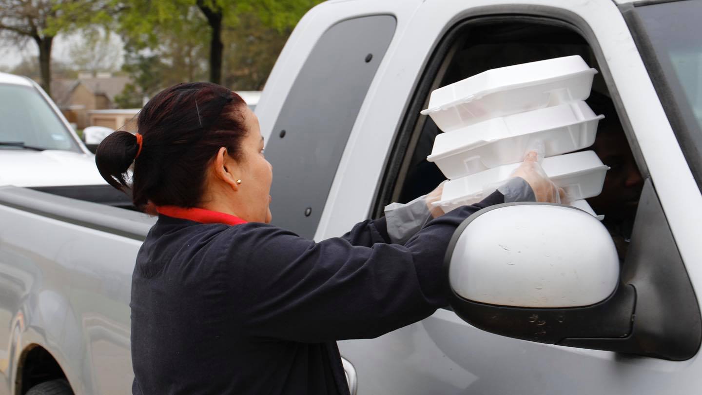Arlington ISD is Going Above and Beyond During the COVID-19 Pandemic
